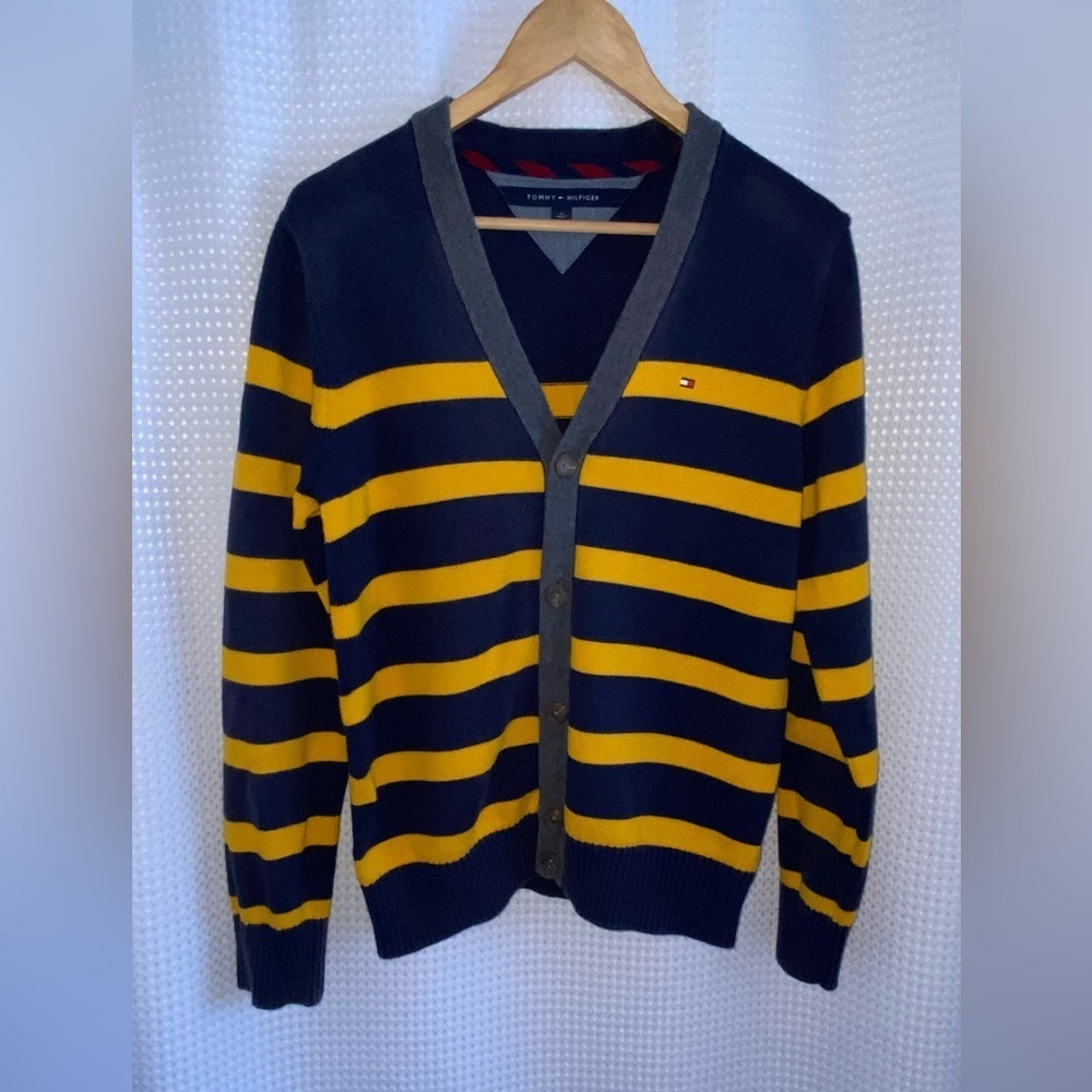 TOMMY HILFIGER preppy academia style knit buttoned Cardigan‎ size medium